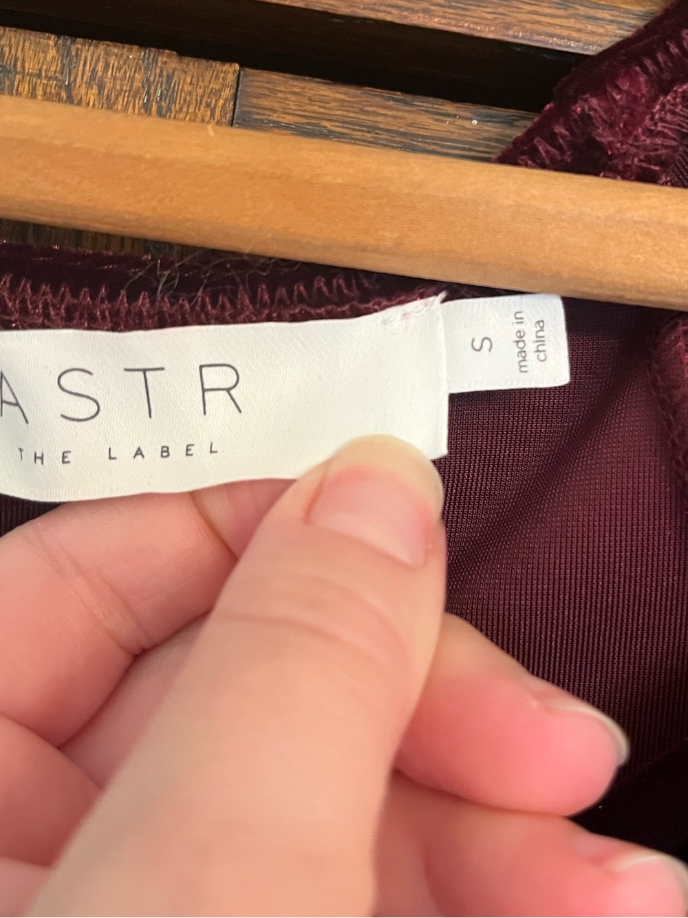 NWT ASTR The Label Sirica Velvet Off Shoulder Dress in Wine, Small - Picture 9 of 12